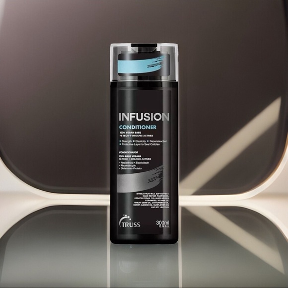 TRUSS Professional Infusion Conditioner for Dry Damaged Hair Hydrating Treatment - Picture 10 of 16